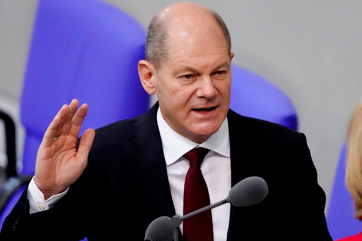 Olaf Scholz: Jangan Biarkan Ukraina Berjuang Sendiri Melawan Rusia!